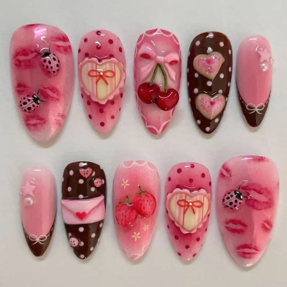 24pcs Wearable False Nail Strawberry Bow Design Nails Tips Red Short Almond Pearl Starlight Fake Nail Art Flower Press on Nails