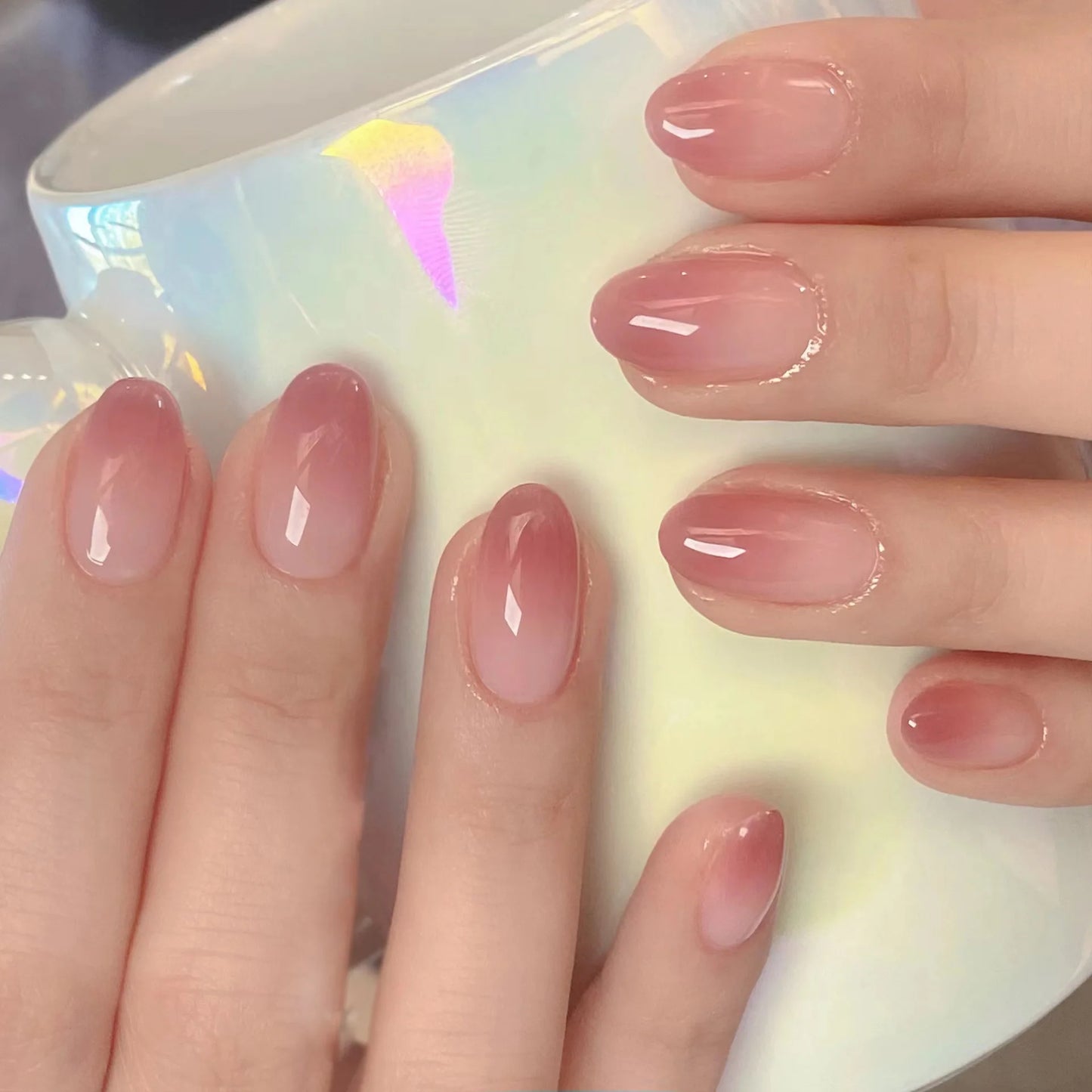 24pcs Glitter Short Almond False Nails Pink Aurora Ellipse Fake Nails Press on Nails DIY Manicure Detachable Full Cover Nail Tip