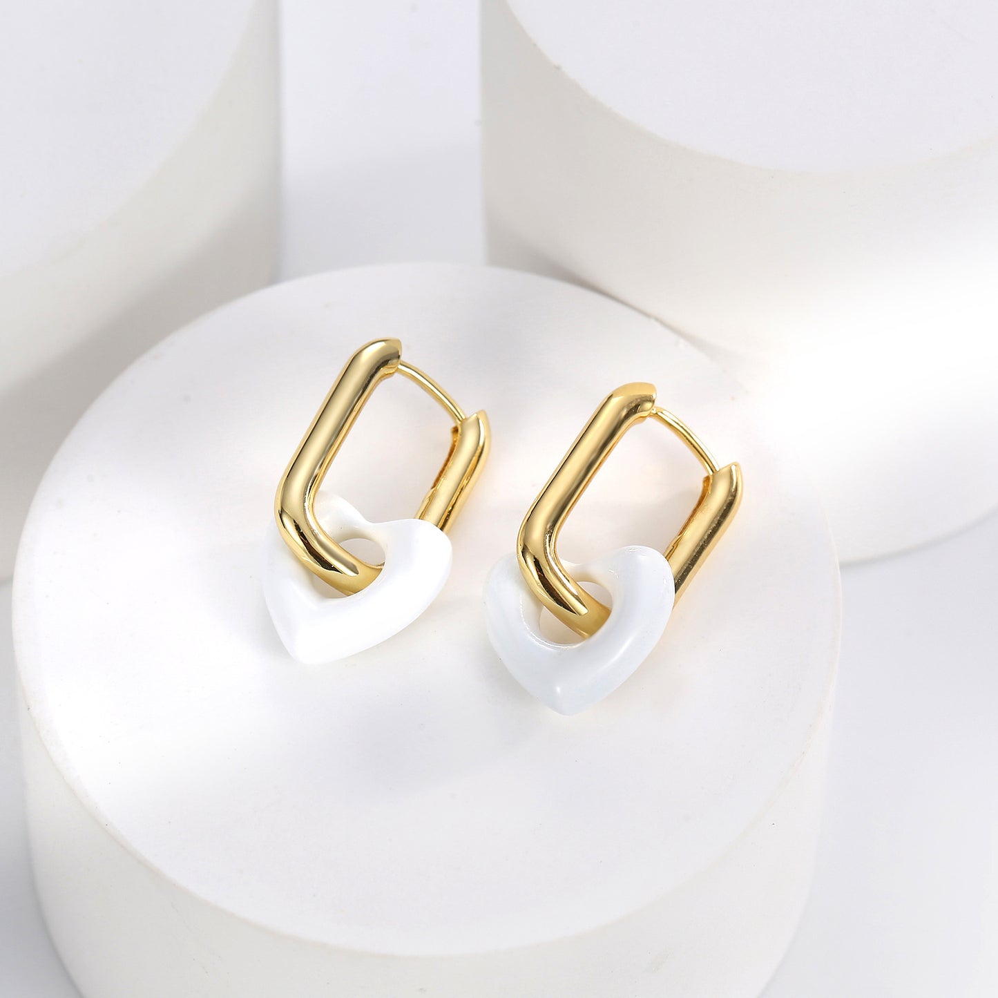 Contrast Color Love Ear Clip - Cold Special-interest Heart Design
