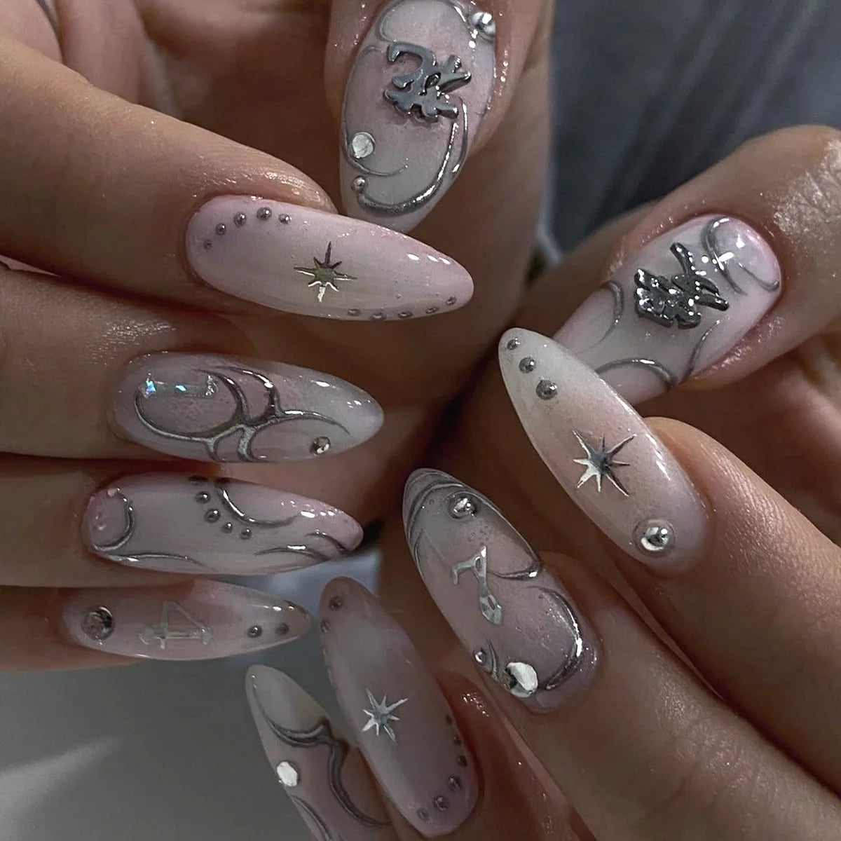 3D Silver Metallic Style French Rhinestone Stars Nail Art Y2K Fashion False Nails Detachable Finished Fake Nails Press on Nails