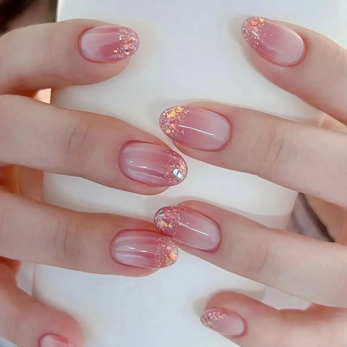 Red Pink French Polka Dot Round Dot Wearable Nail Art Short Almond Fake Nails Detachable Finished False Nails Press on Nails