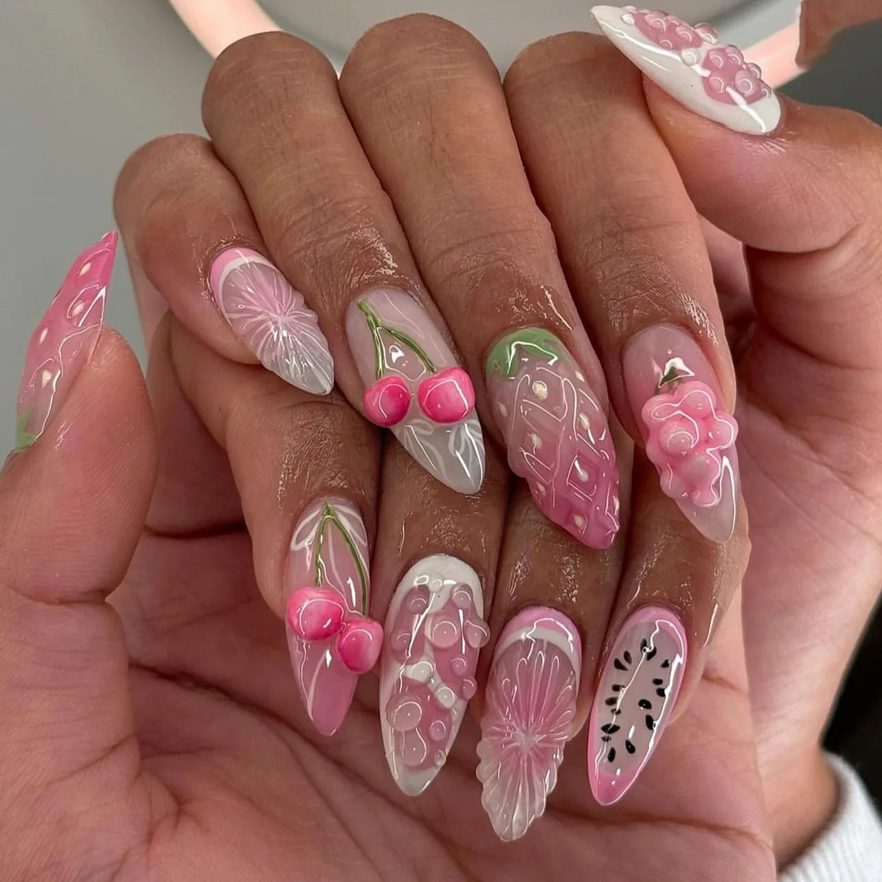 Lovely Cherry Solid Color Red Nail Art White French Simple Fake Nails Detachable Finished False Nails Press on Nails with Glue
