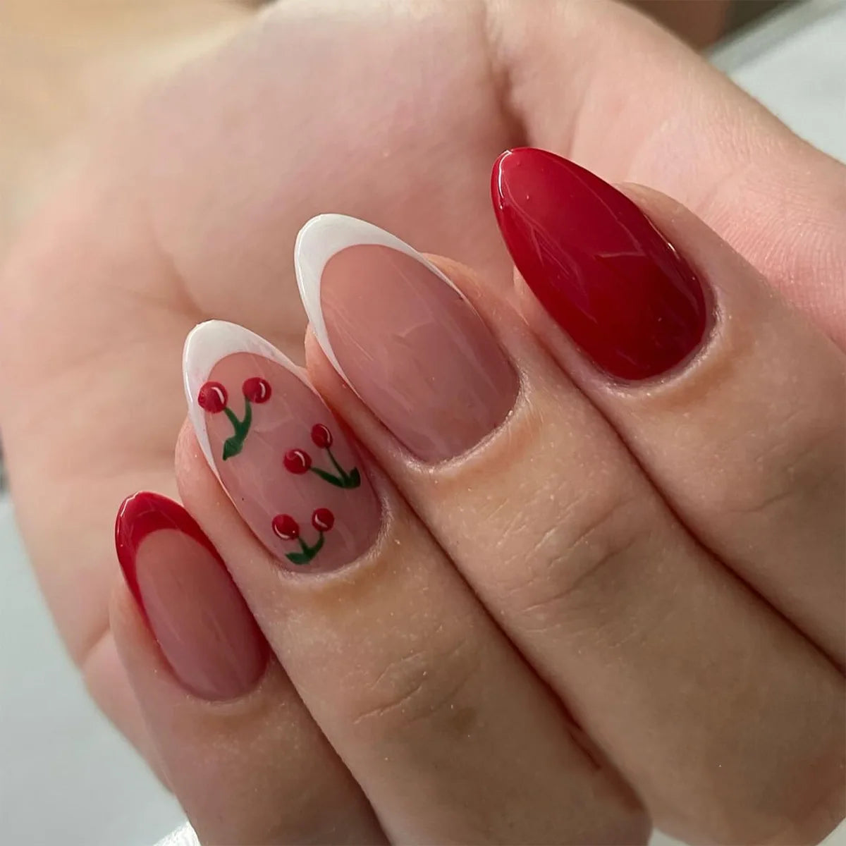 Lovely Cherry Solid Color Red Nail Art White French Simple Fake Nails Detachable Finished False Nails Press on Nails with Glue