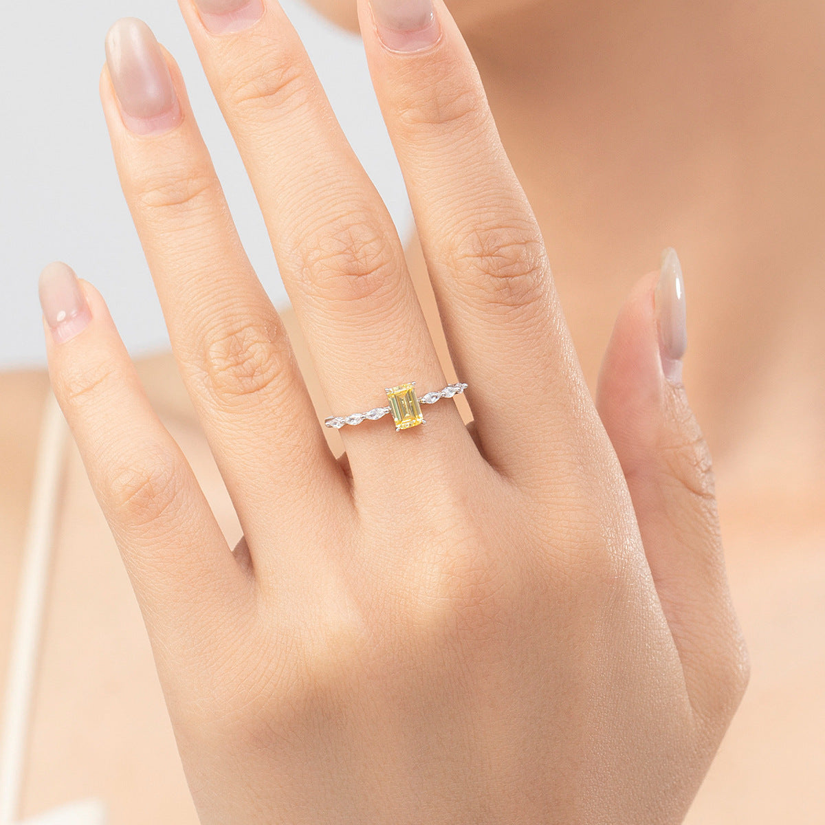 Light Luxury Index Finger Ring - Sweet Elegant Women's Design Style