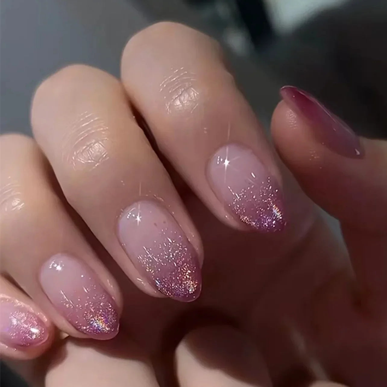 Red Pink French Polka Dot Round Dot Wearable Nail Art Short Almond Fake Nails Detachable Finished False Nails Press on Nails