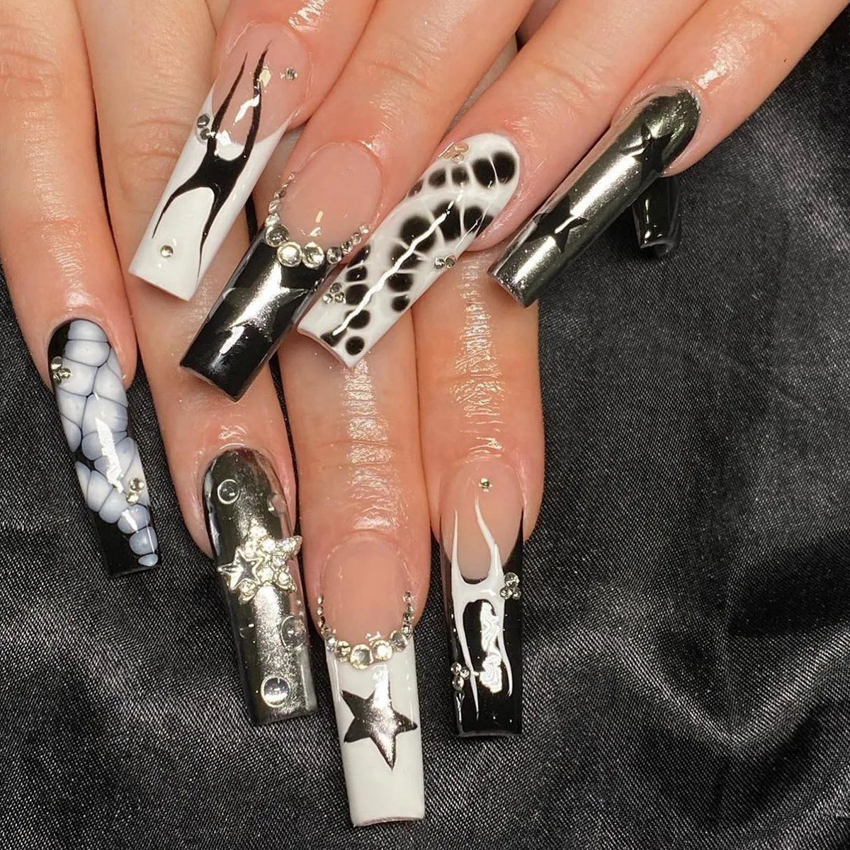 3D Silver Metallic Style French Rhinestone Stars Nail Art Y2K Fashion False Nails Detachable Finished Fake Nails Press on Nails