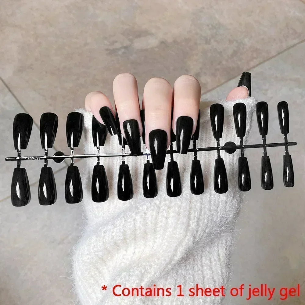 Hot Selling French 3D Gold Line Flower Nail Art Almond Shape False Nails Detachable Finished Fake Nails Press on Nails with Glue