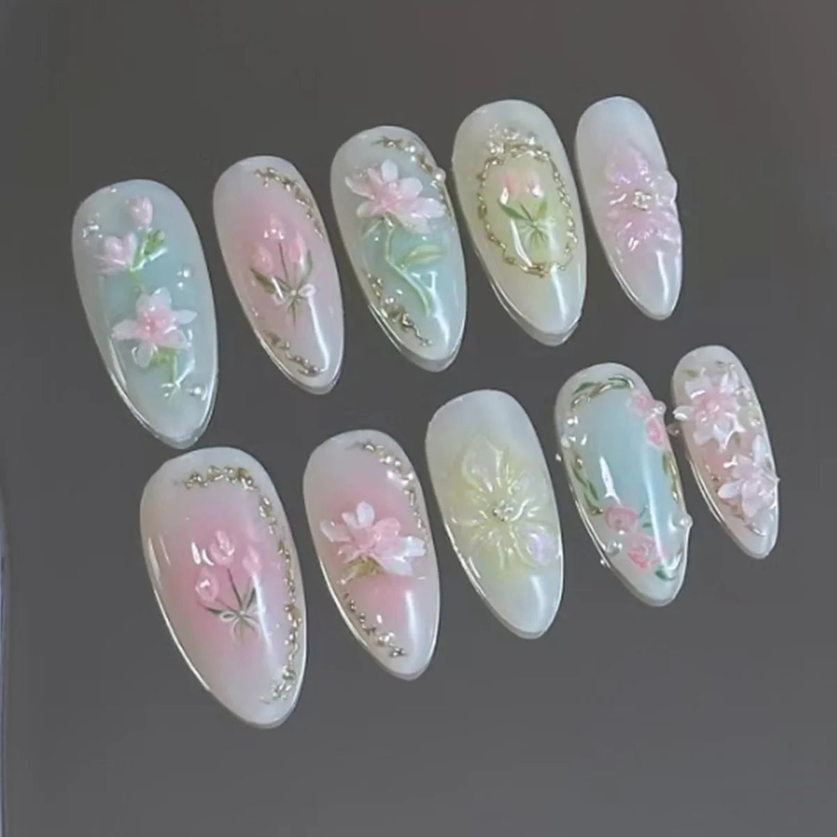 24Pcs Mid-length French Almond Fake Nails Beach 3D Starfish Shell Design Press on False Nails Rhinestone Wearable Manicure Tips