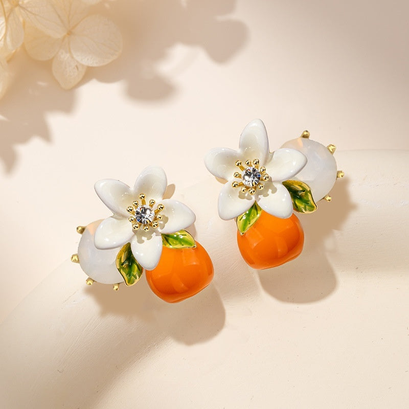 Popular Silver Earrings - Women's Light Luxury Advanced Style