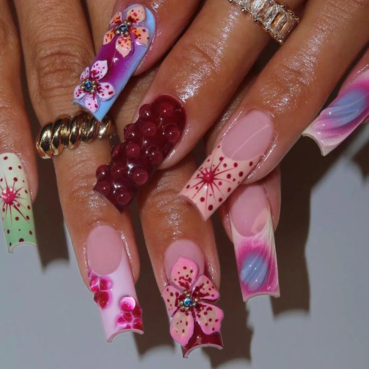 Sweet Medium Square False Nails with Glue Blush Pink Flowers Fake Nails Press on Nails