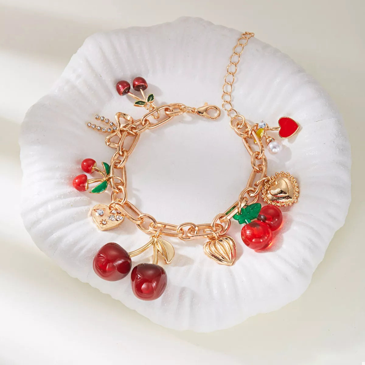 18K Gold Cherry Charm Bracelet - Elegant 18K Gold-Plated Jewelry Accessory - Gloss&Glamorous