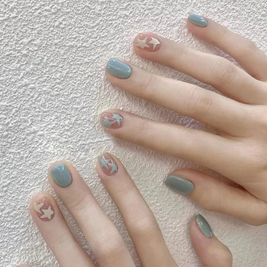 24Pcs Short Square Head False Nail with Blue Gradient Press on Fake Nails Silver Irregular Stripe Wearable Full Cover Nails Tips